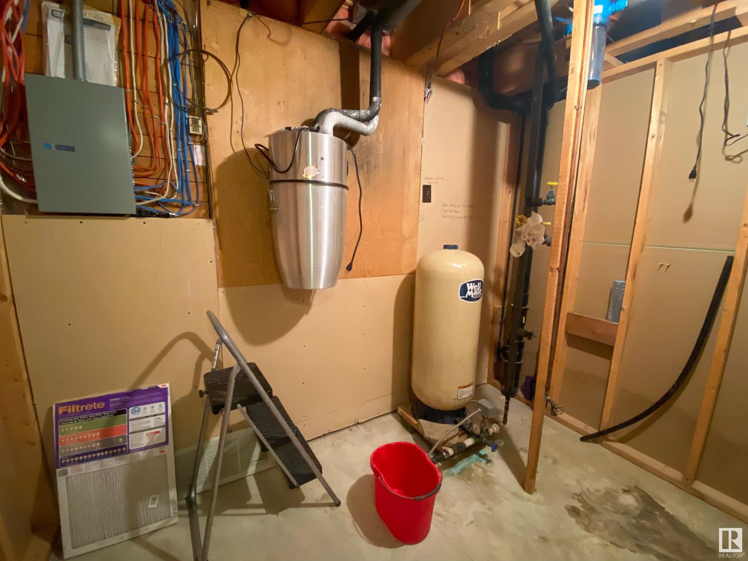 Listing Image 41