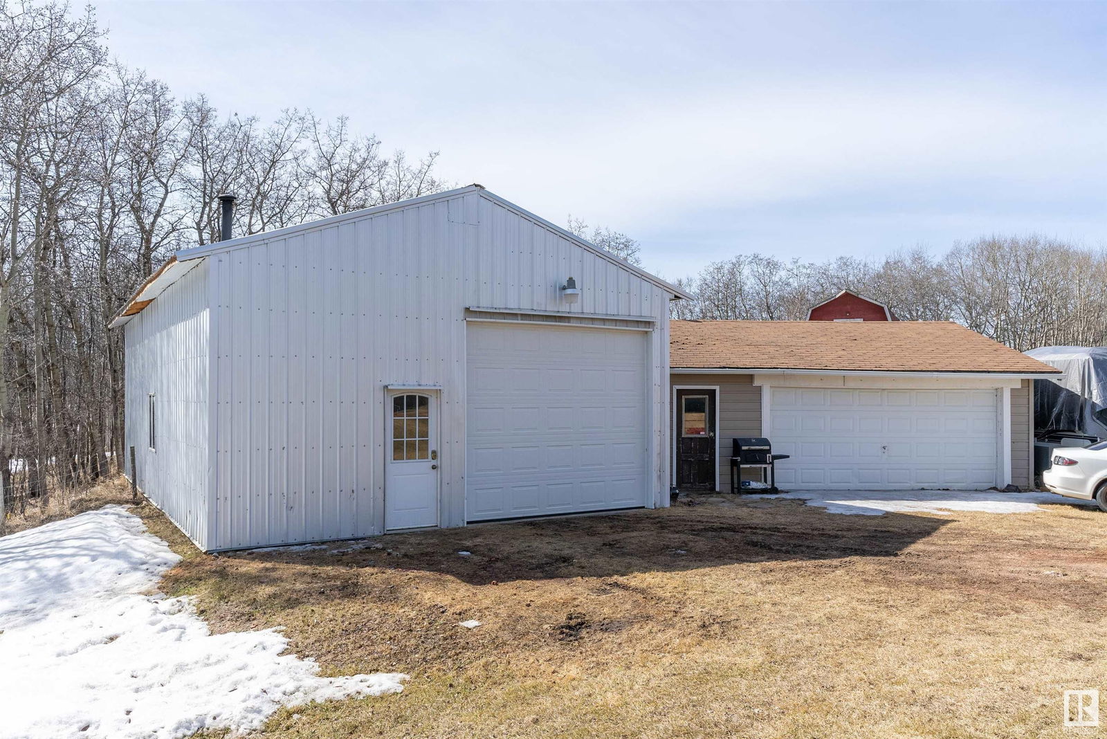 Listing Image 33