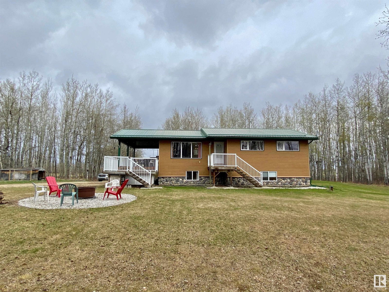 Listing Image 0