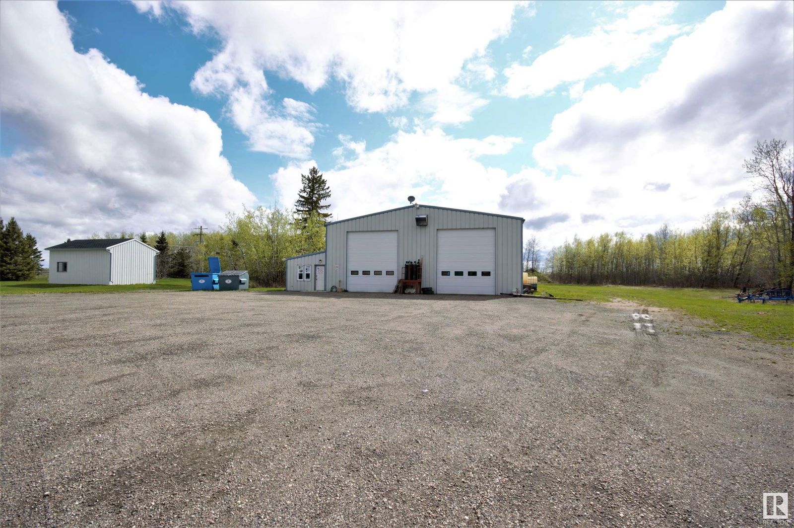 Listing Image 20