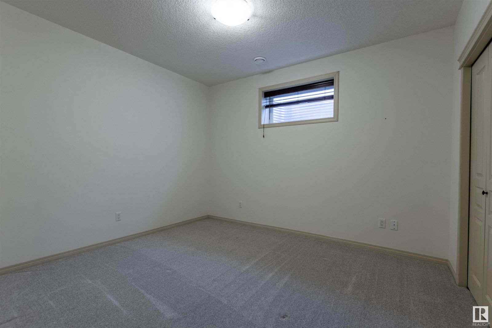 Listing Image 30