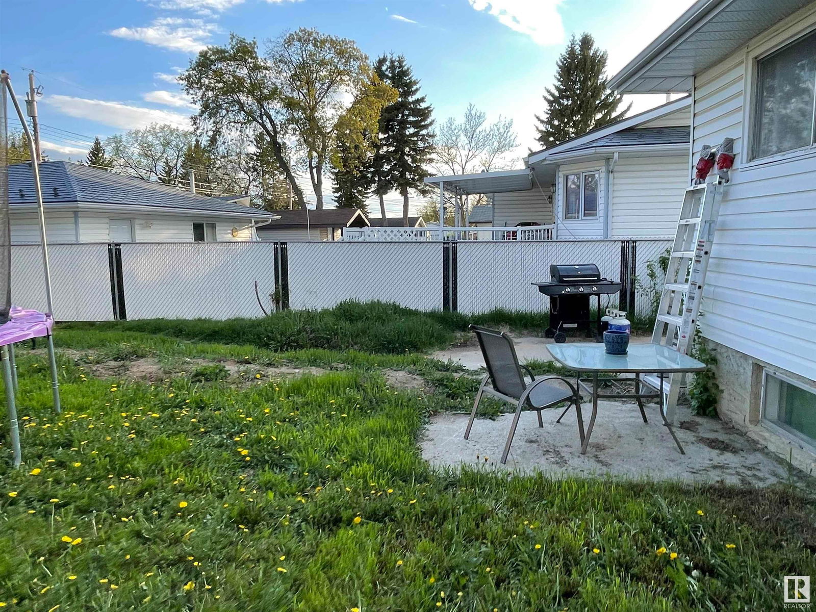Listing Image 38