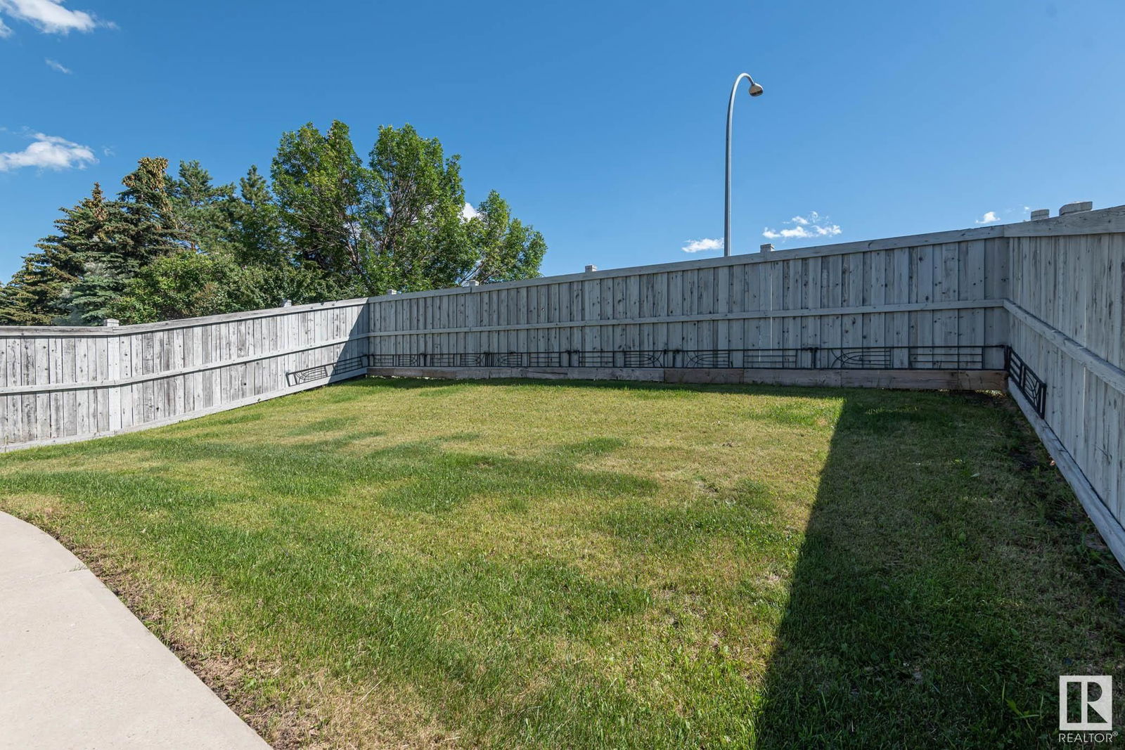 Listing Image 38