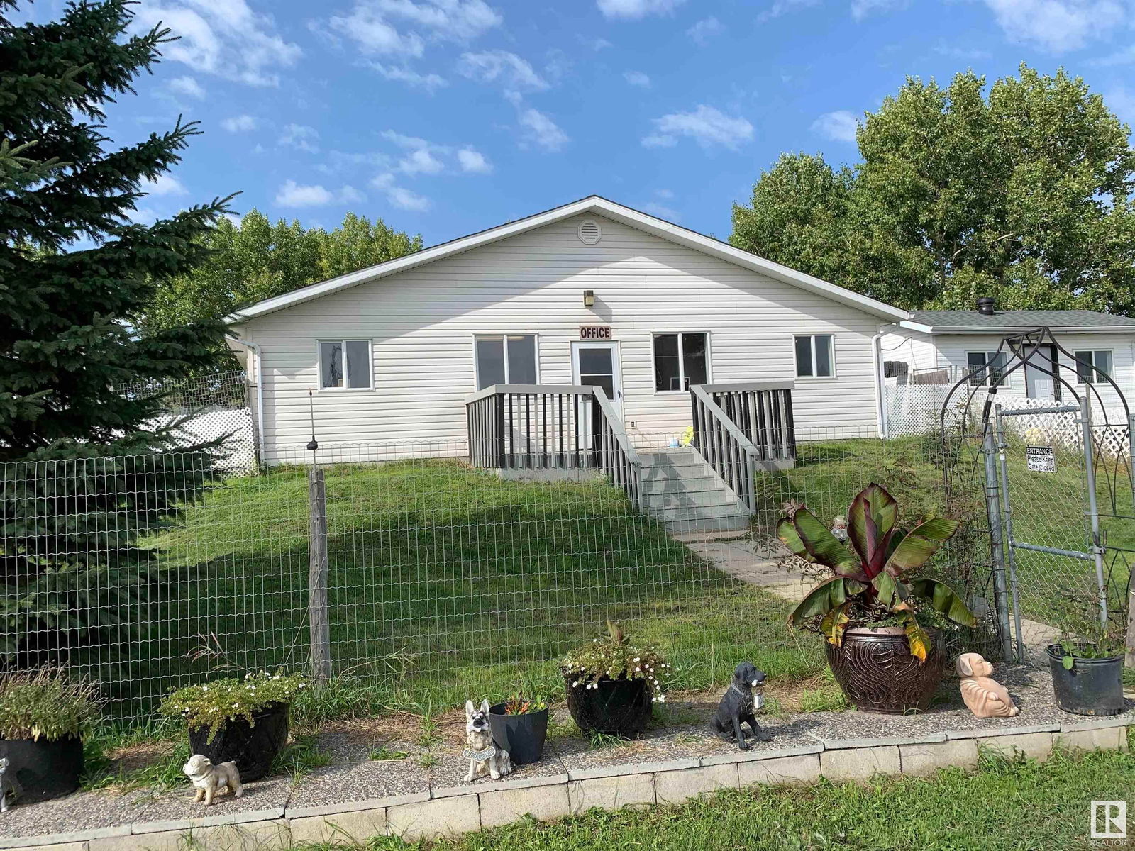 Listing Image 18