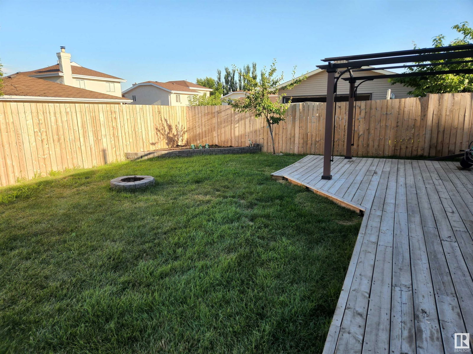 Listing Image 33