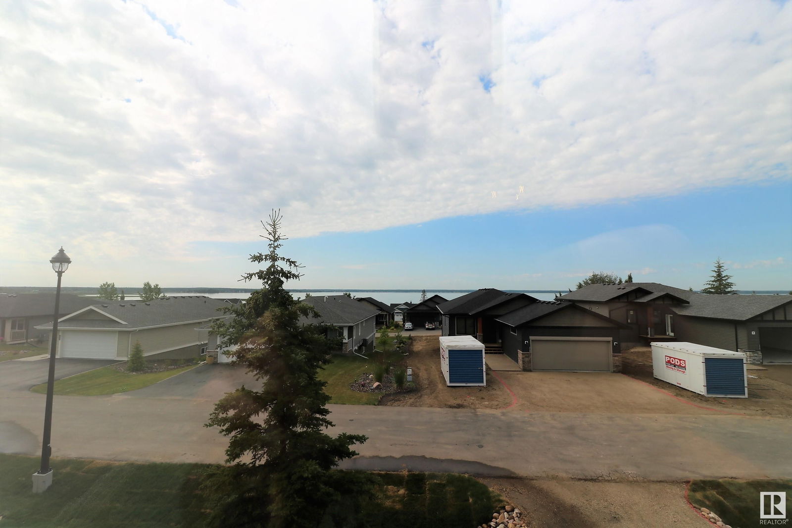 Listing Image 16