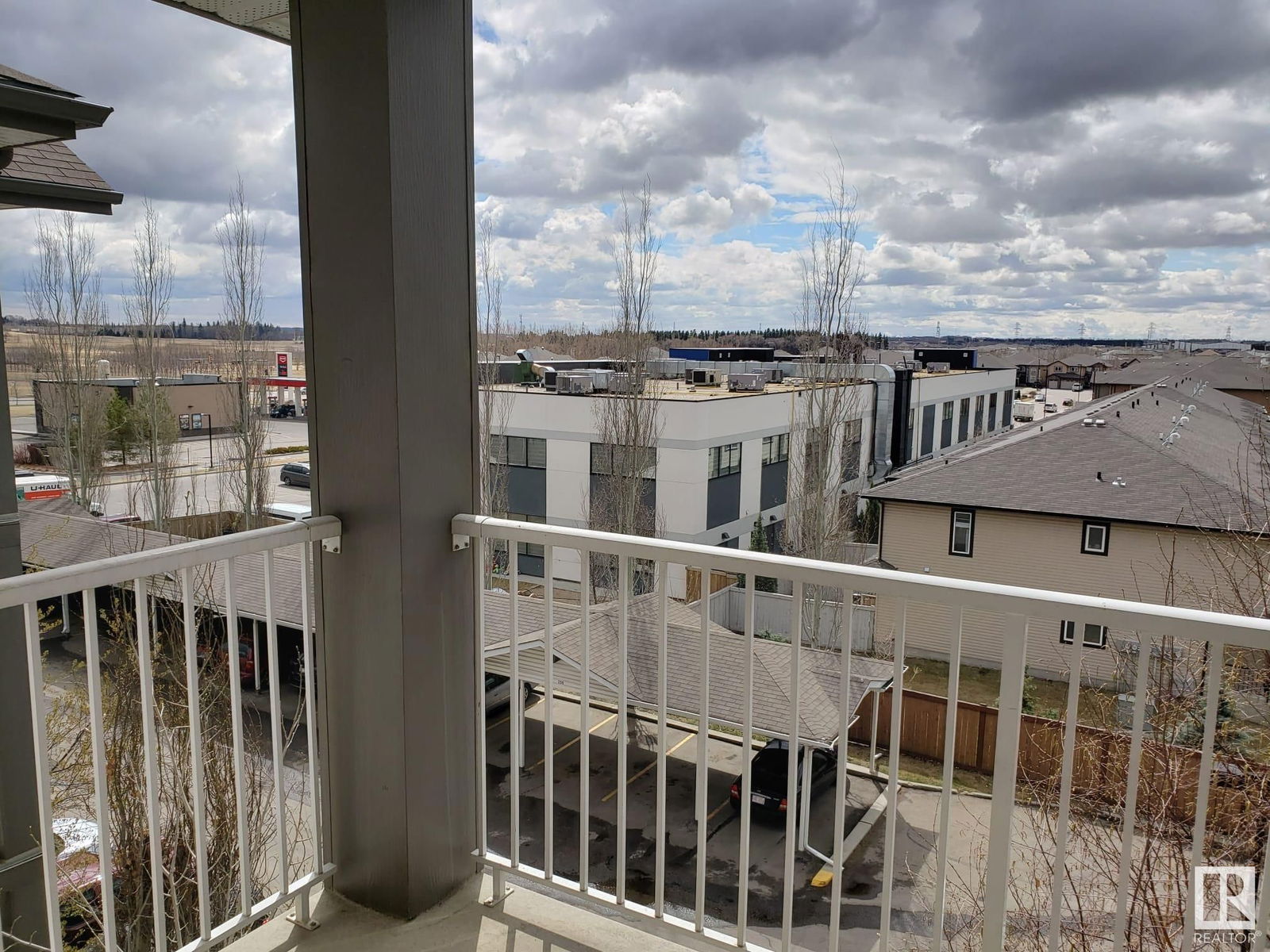 Listing Image 23