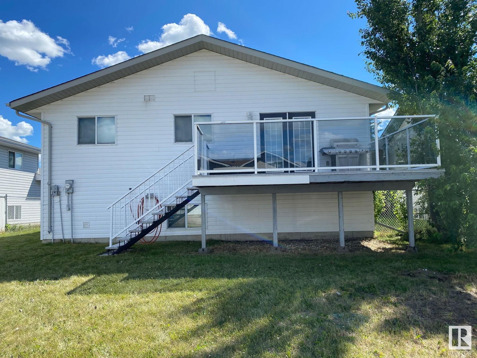 Listing Image 28