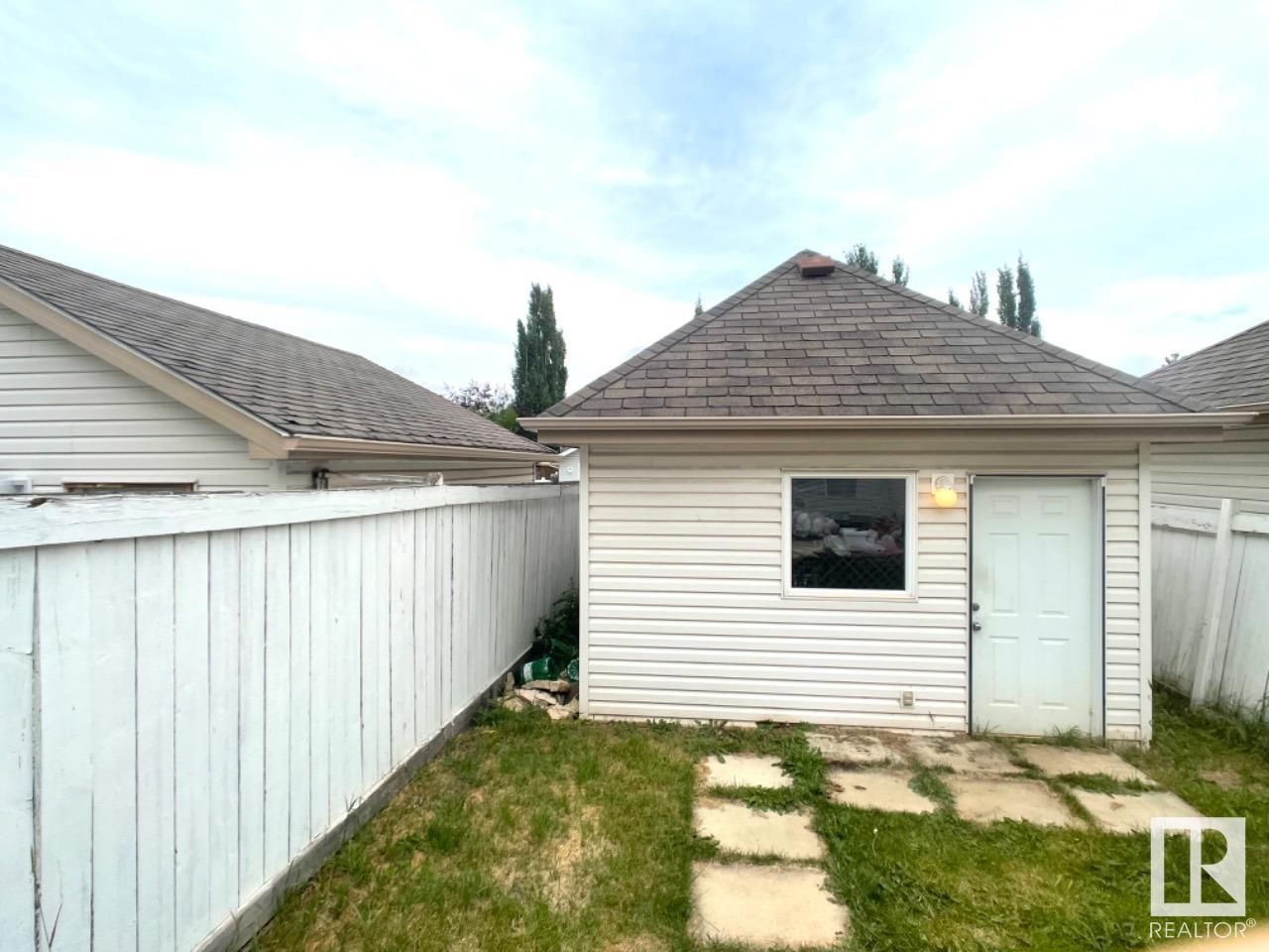 Listing Image 17