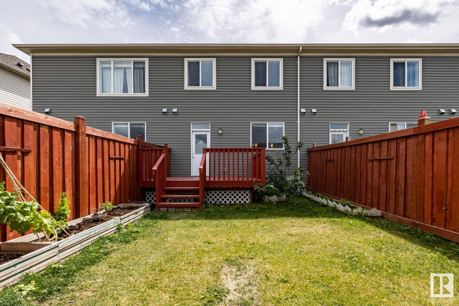 Listing Image 27