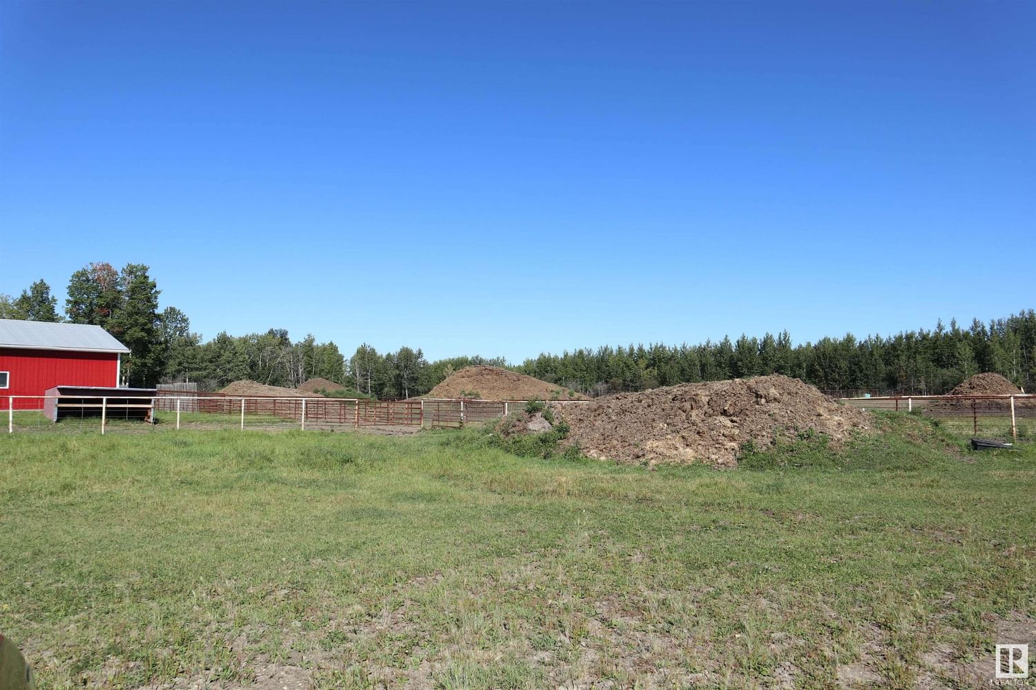 Listing Image 43