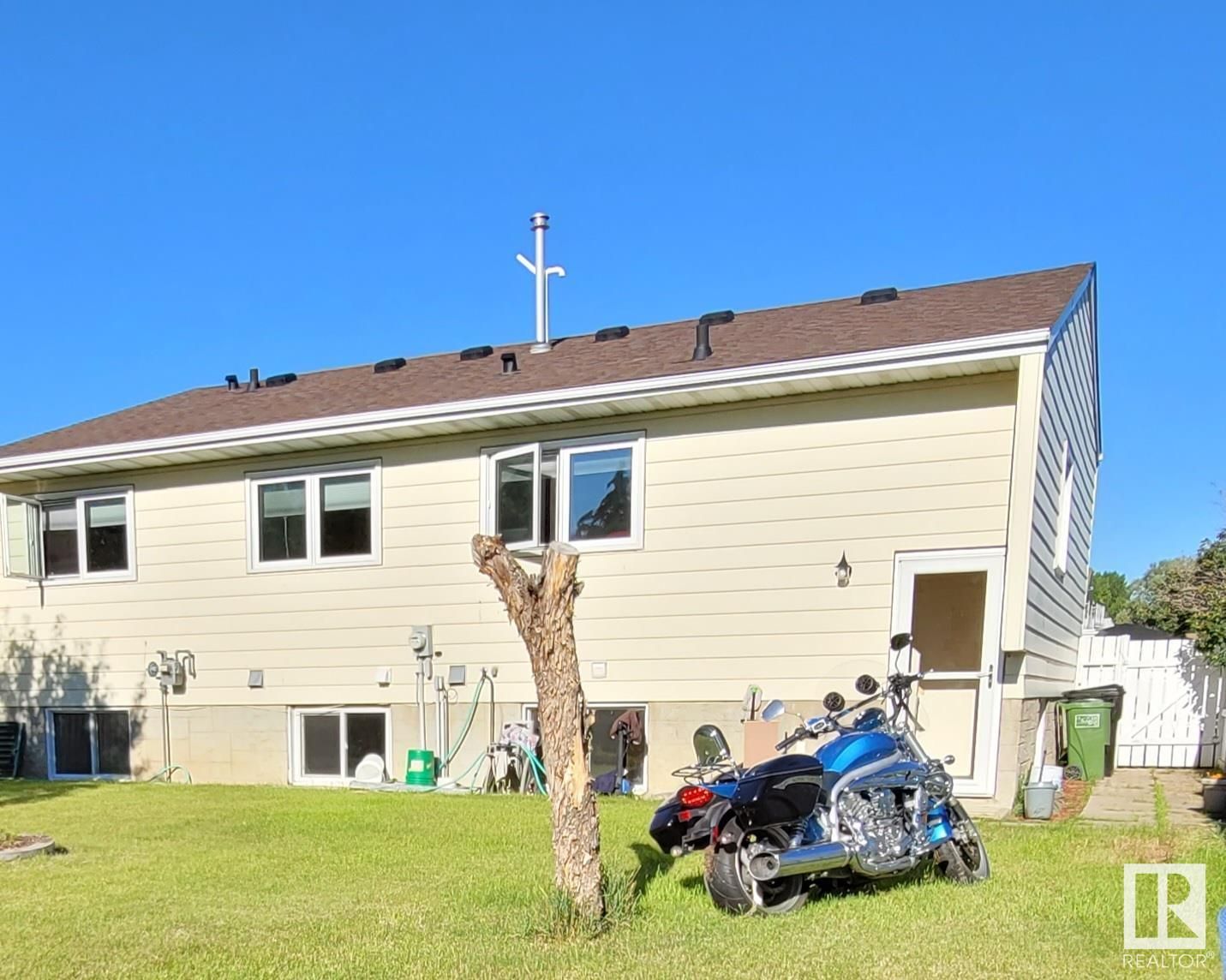 Listing Image 17