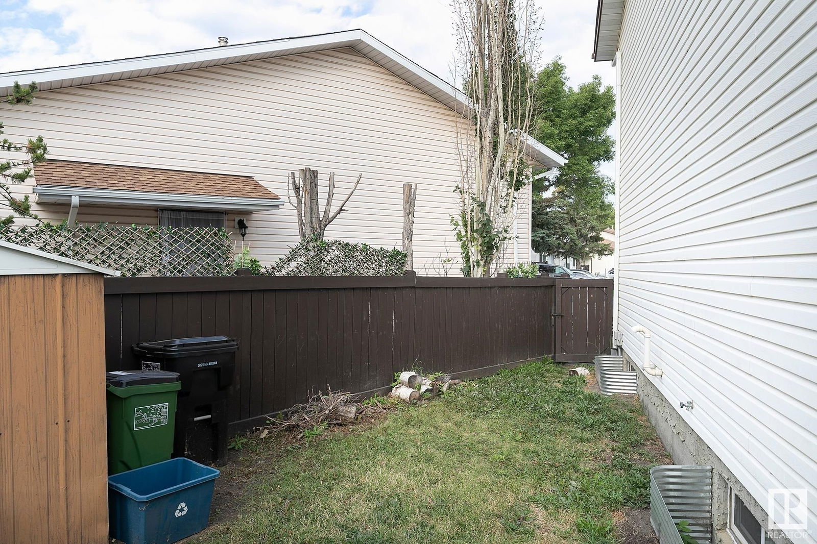 Listing Image 46