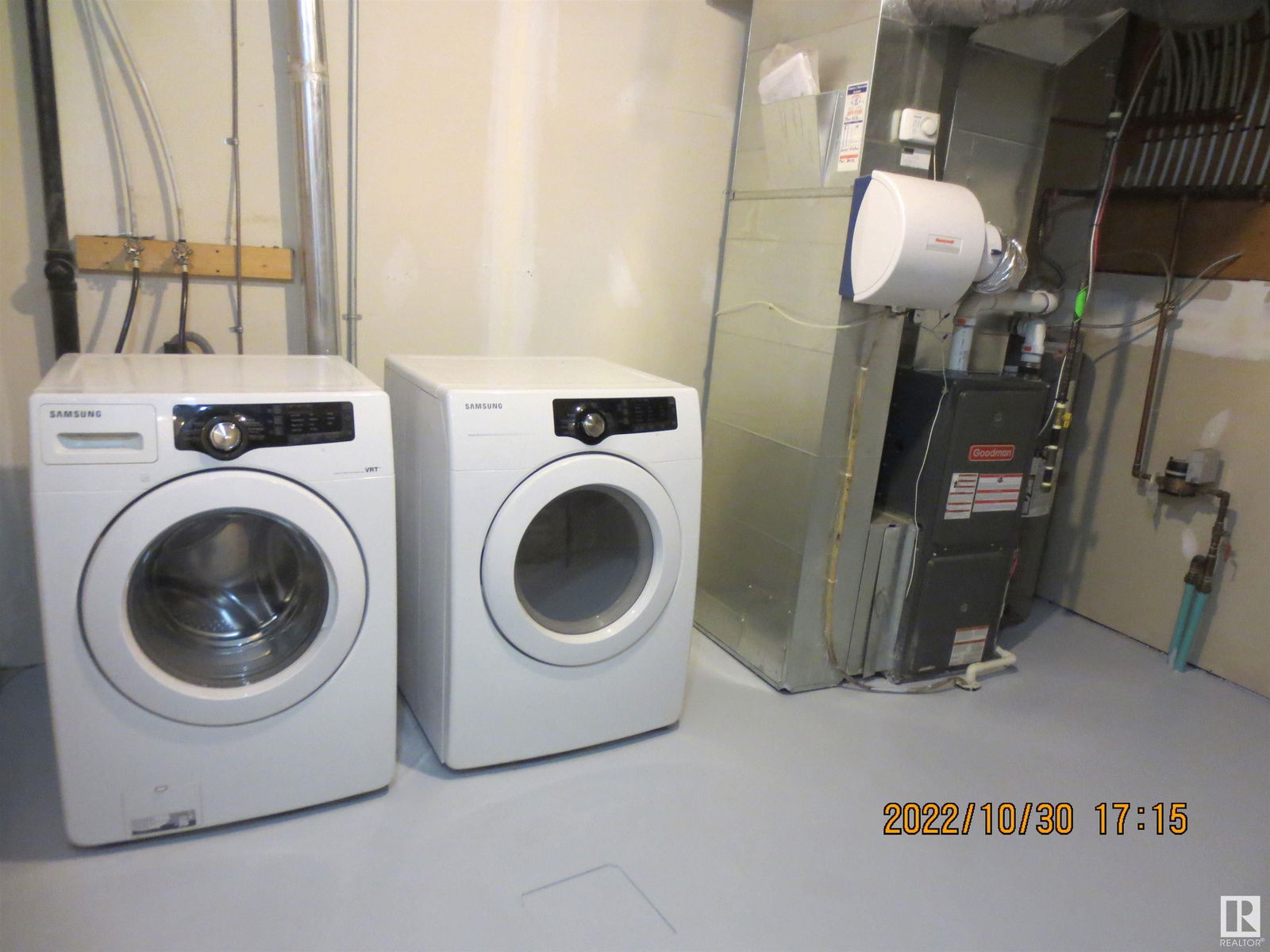 Listing Image 38