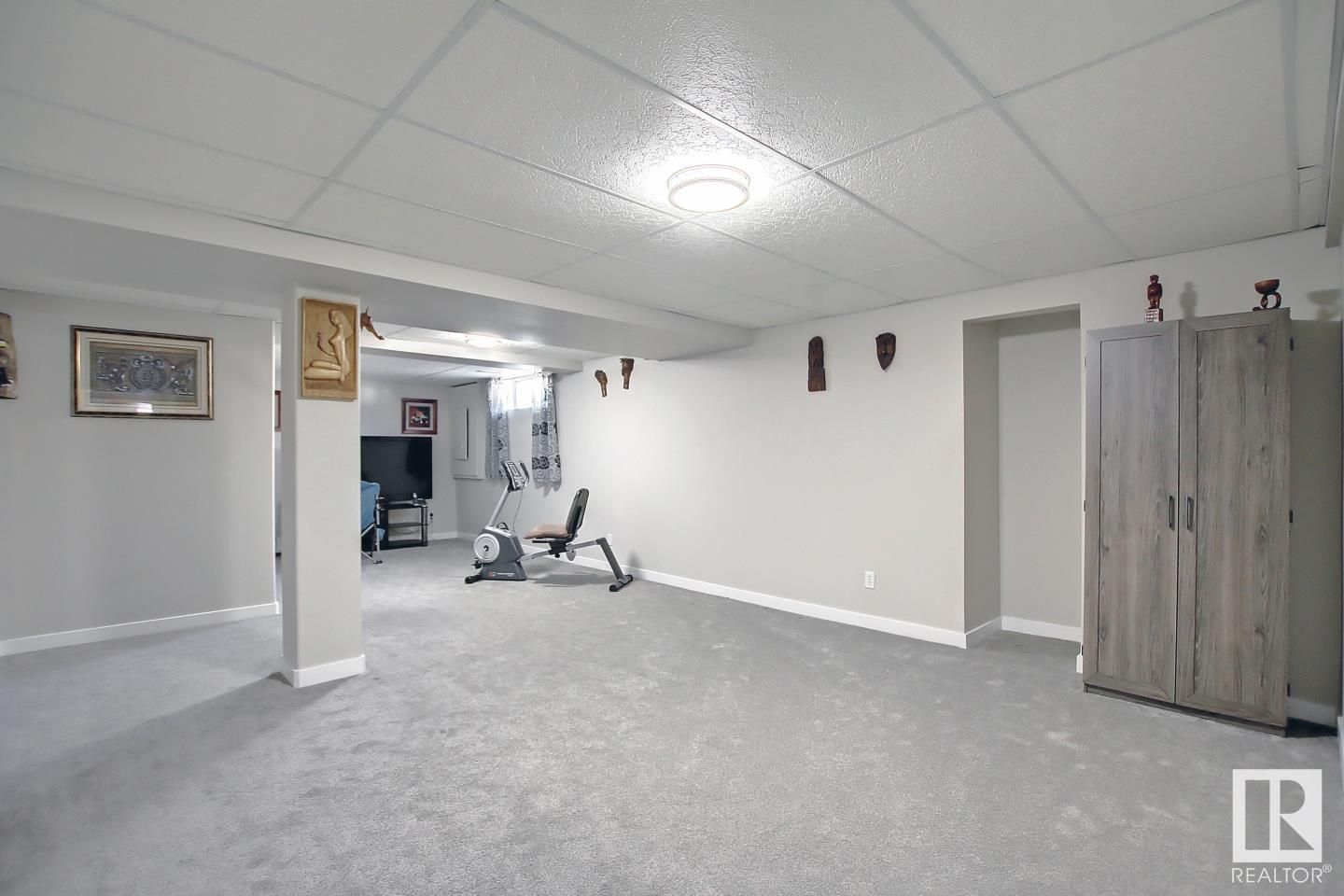 Listing Image 27
