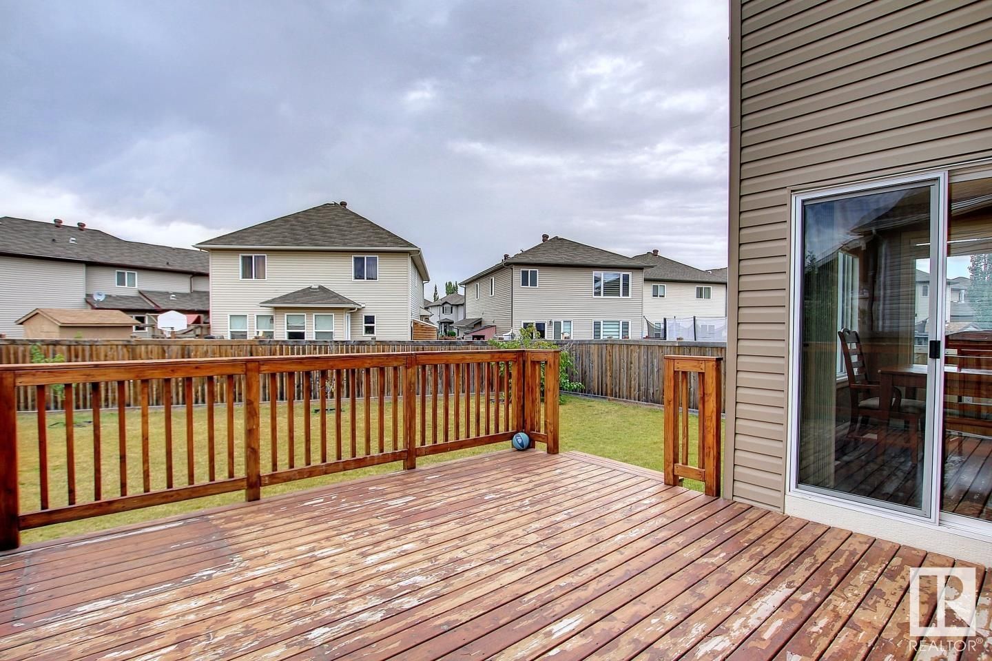 Listing Image 12
