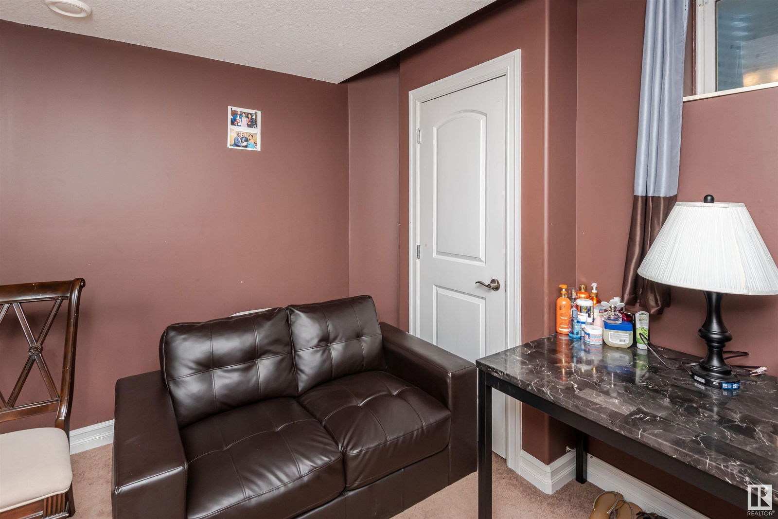 Listing Image 38