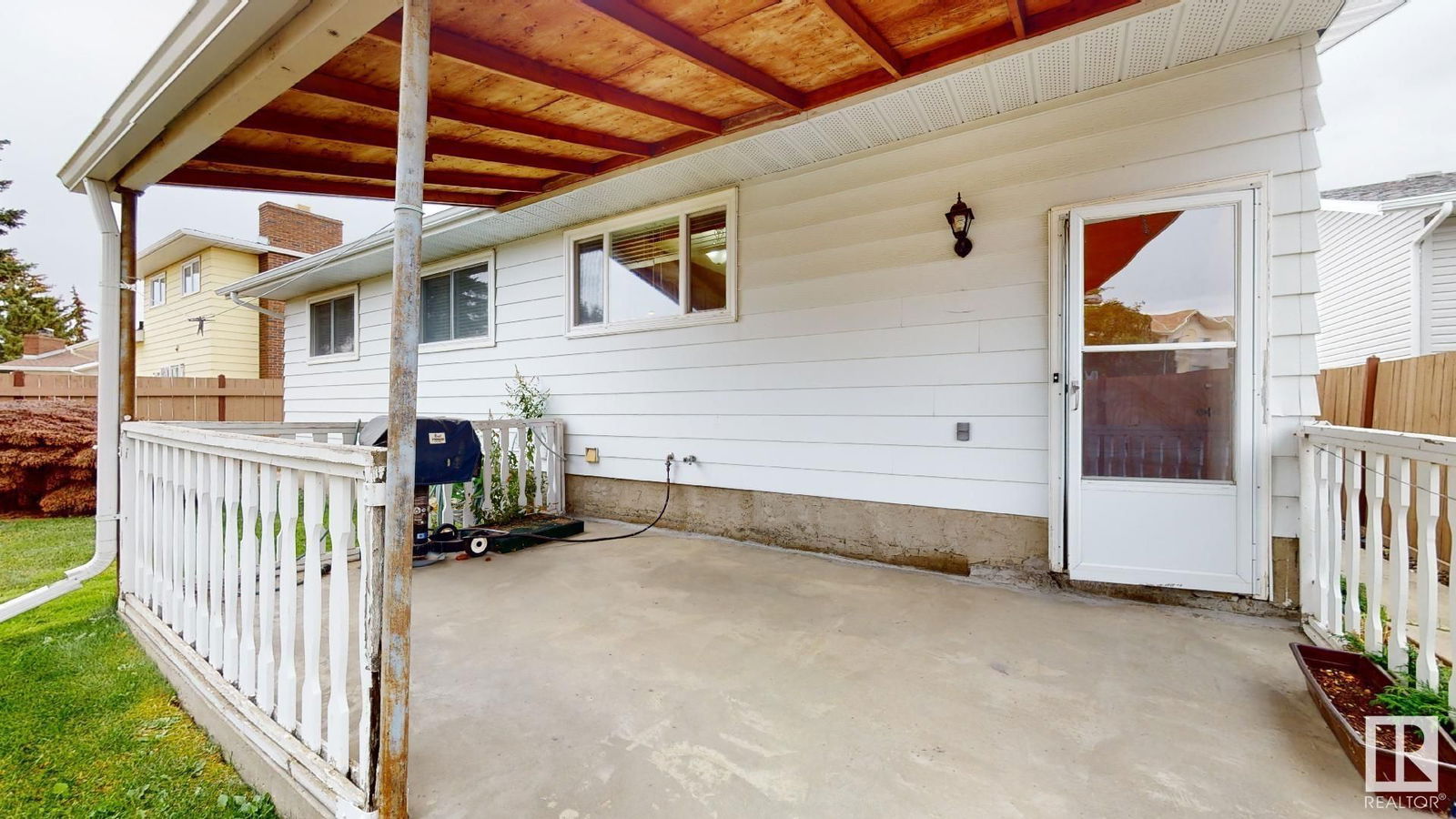 Listing Image 37
