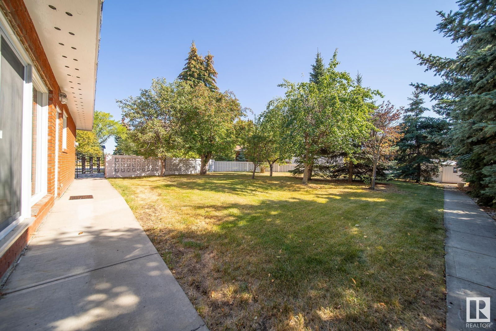 Listing Image 37