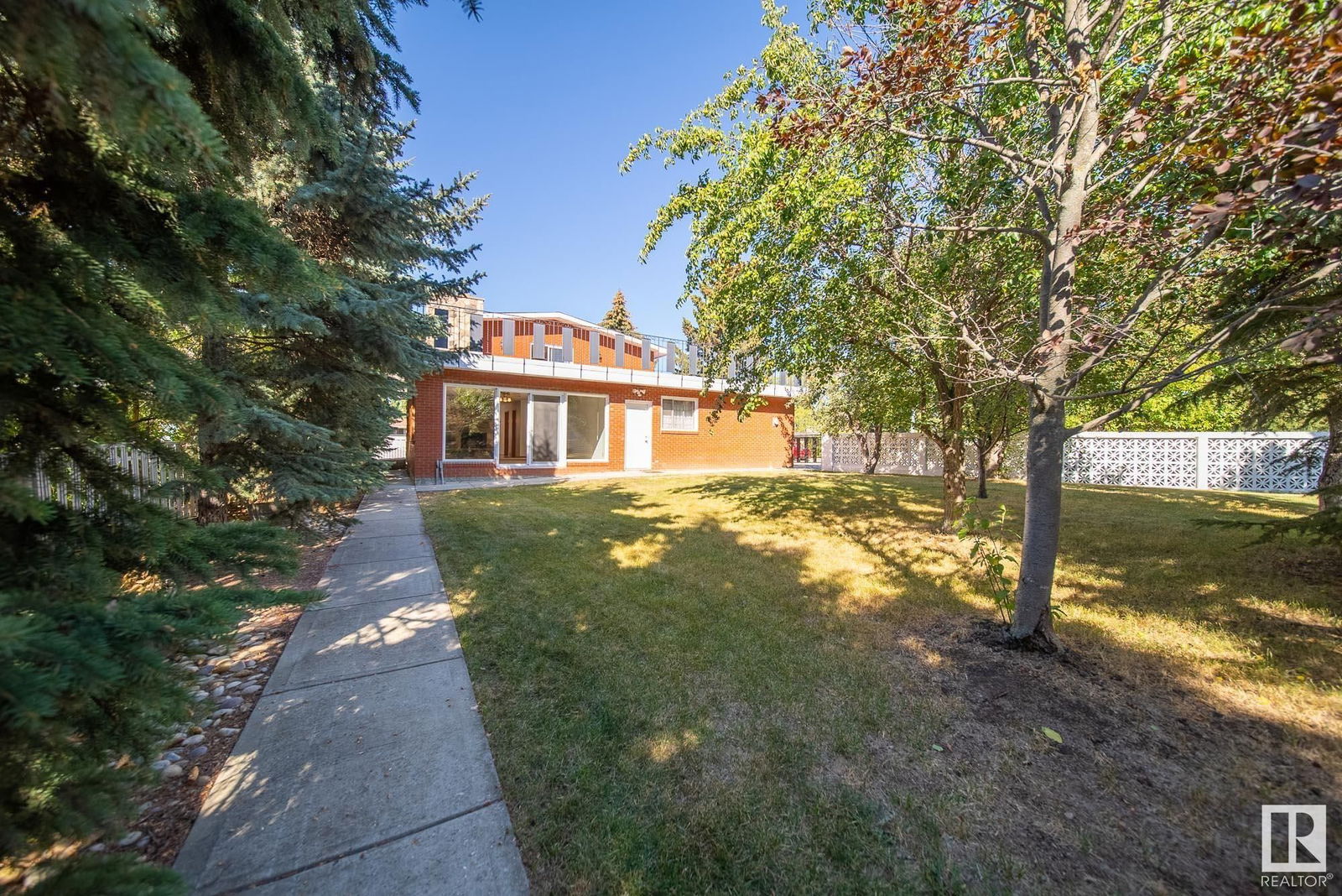 Listing Image 40