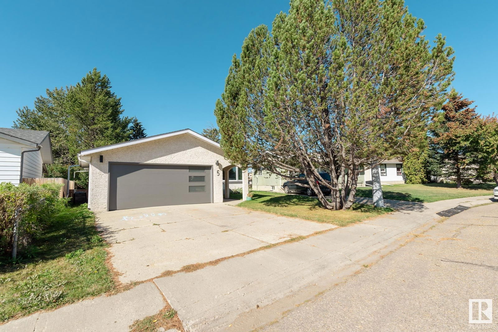 Listing Image 45