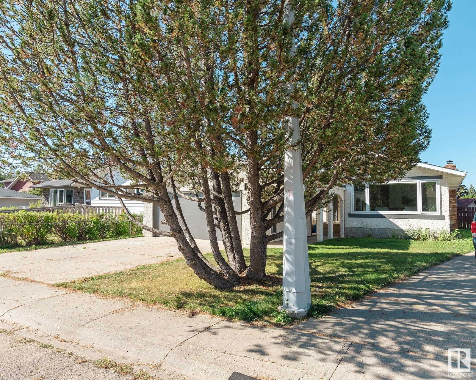Listing Image 46