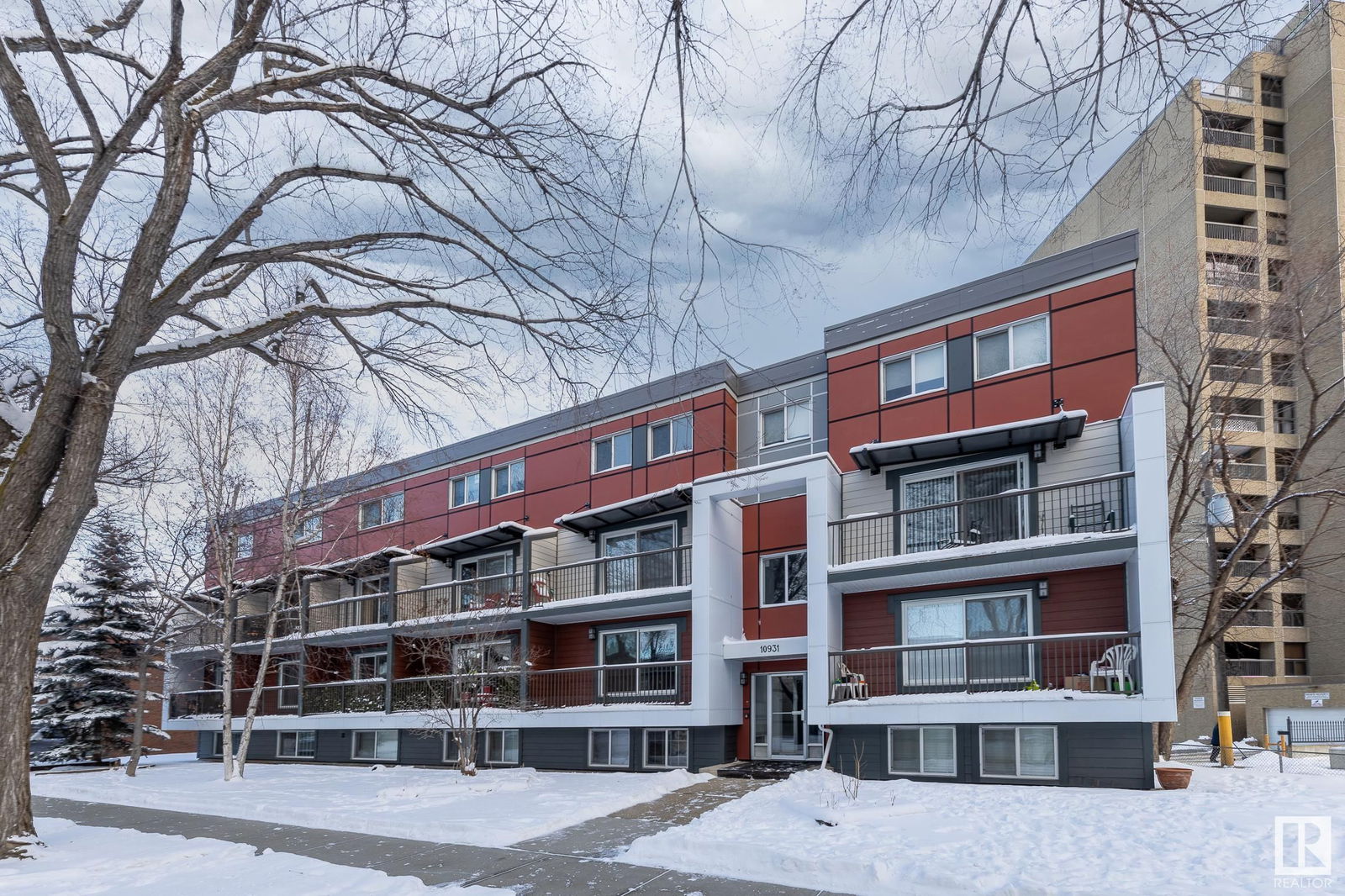 Listing Image 20