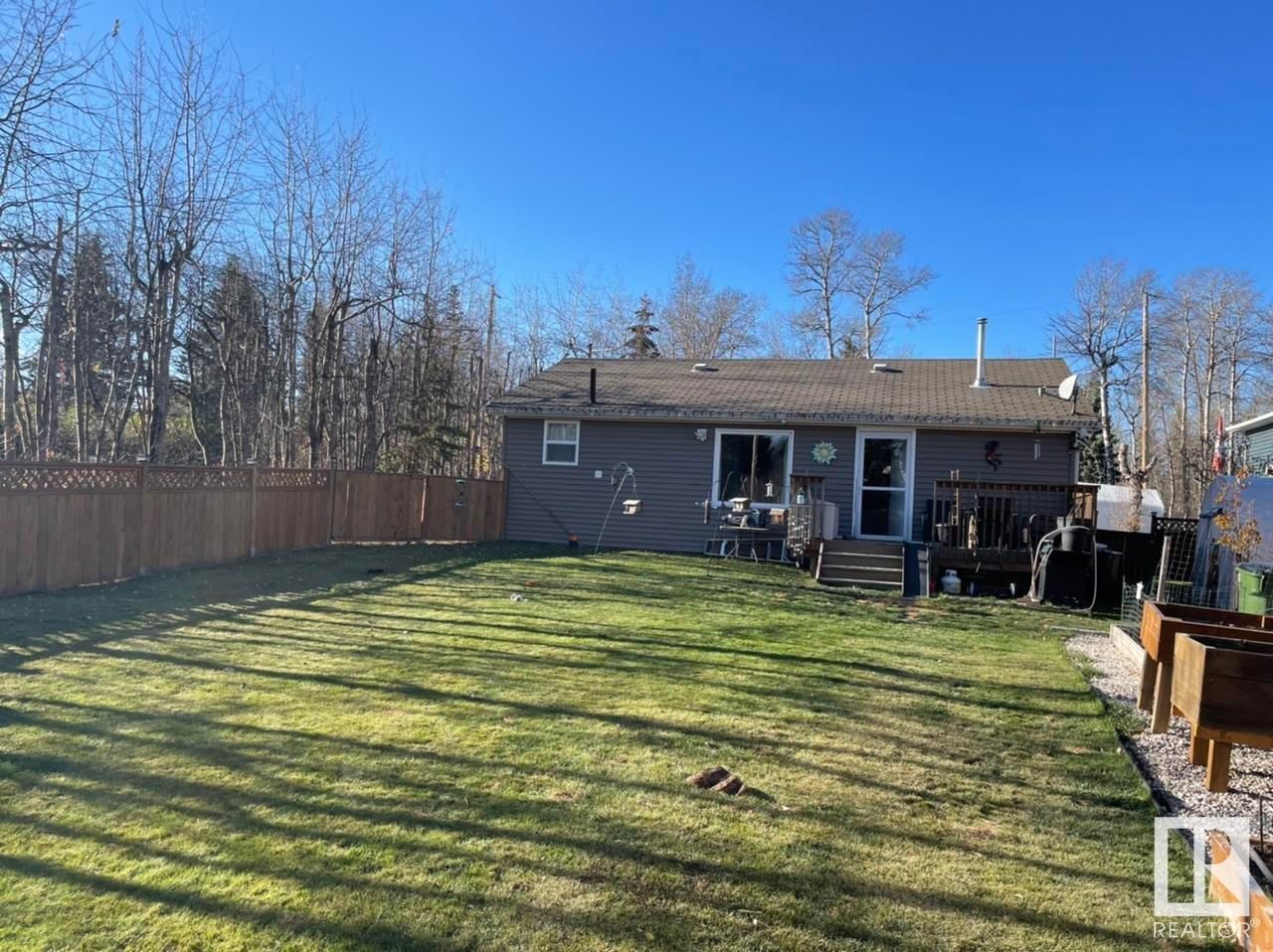 Listing Image 17
