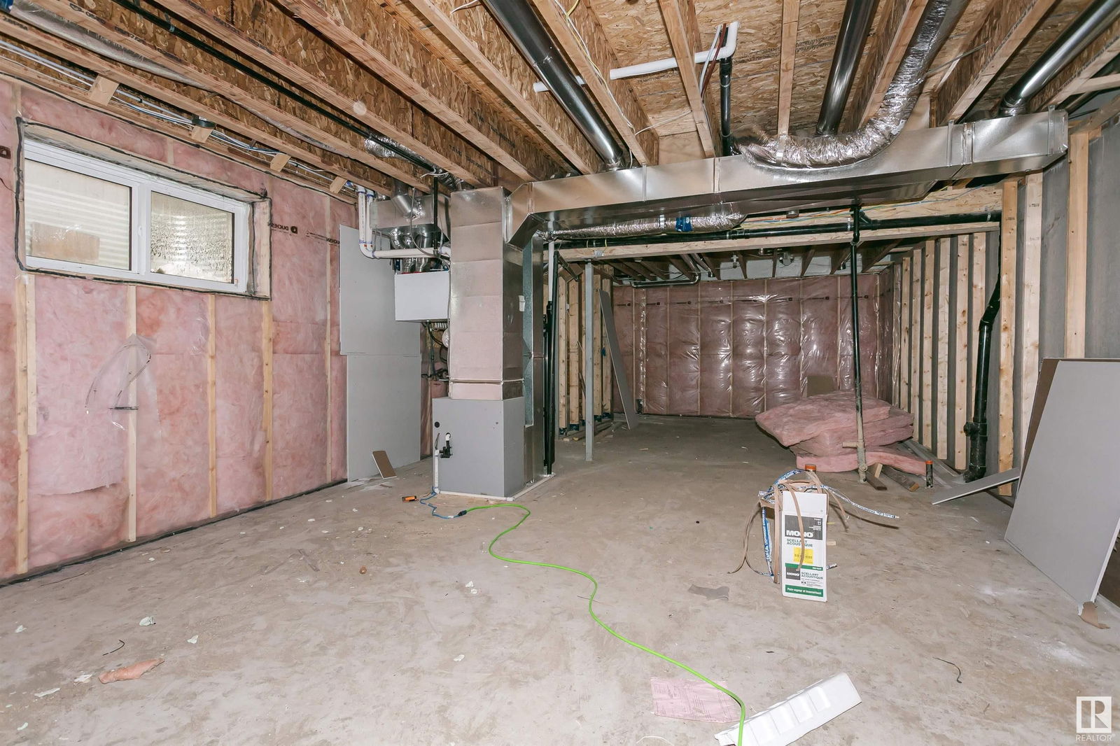 Listing Image 37