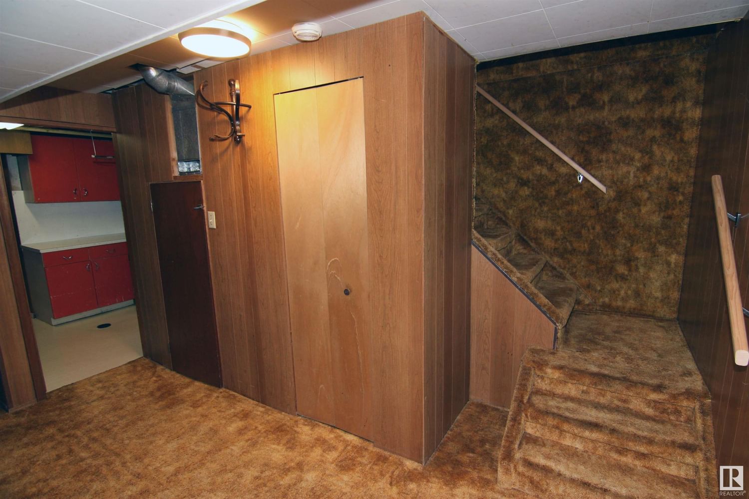 Listing Image 24