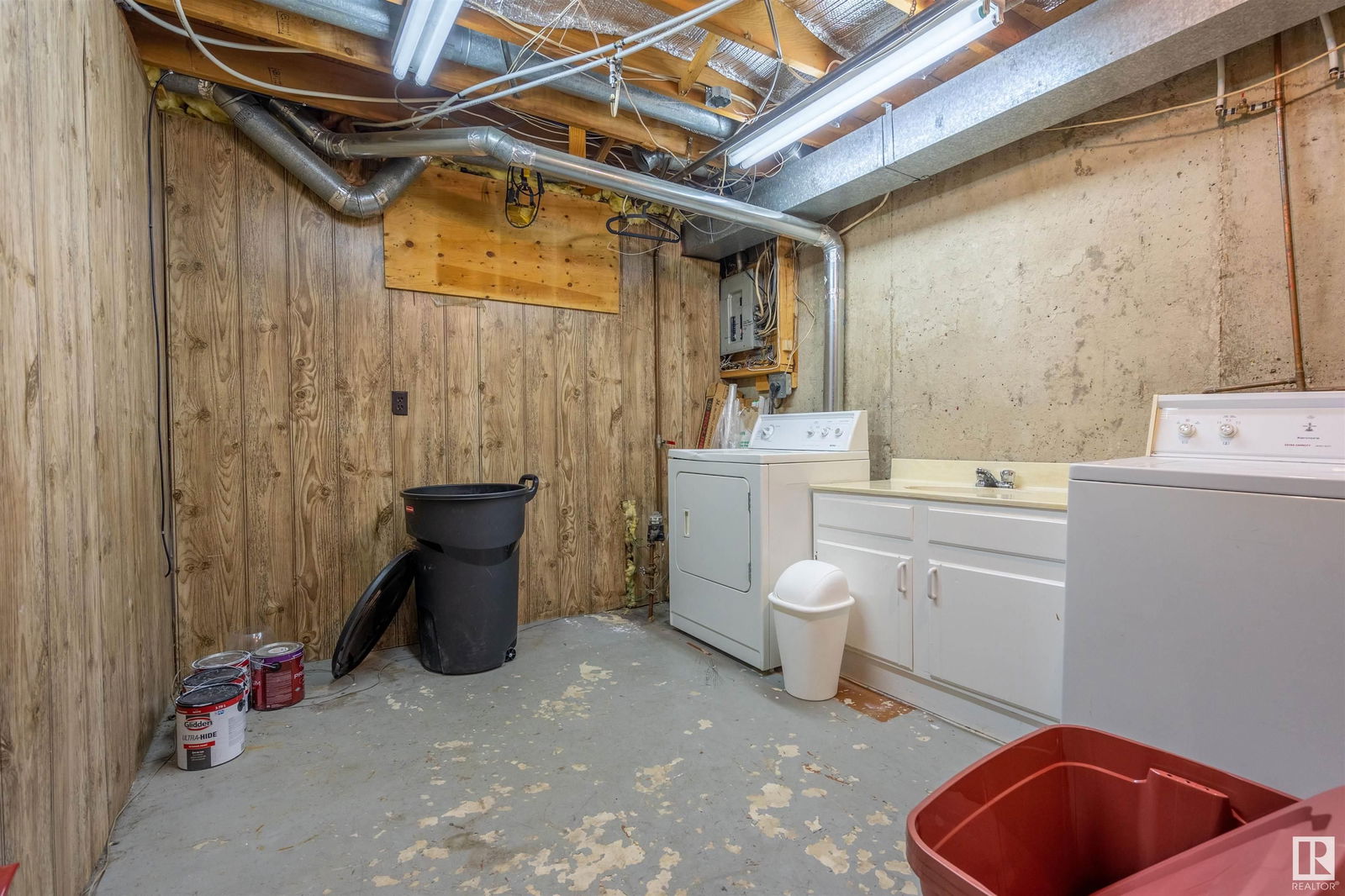 Listing Image 29