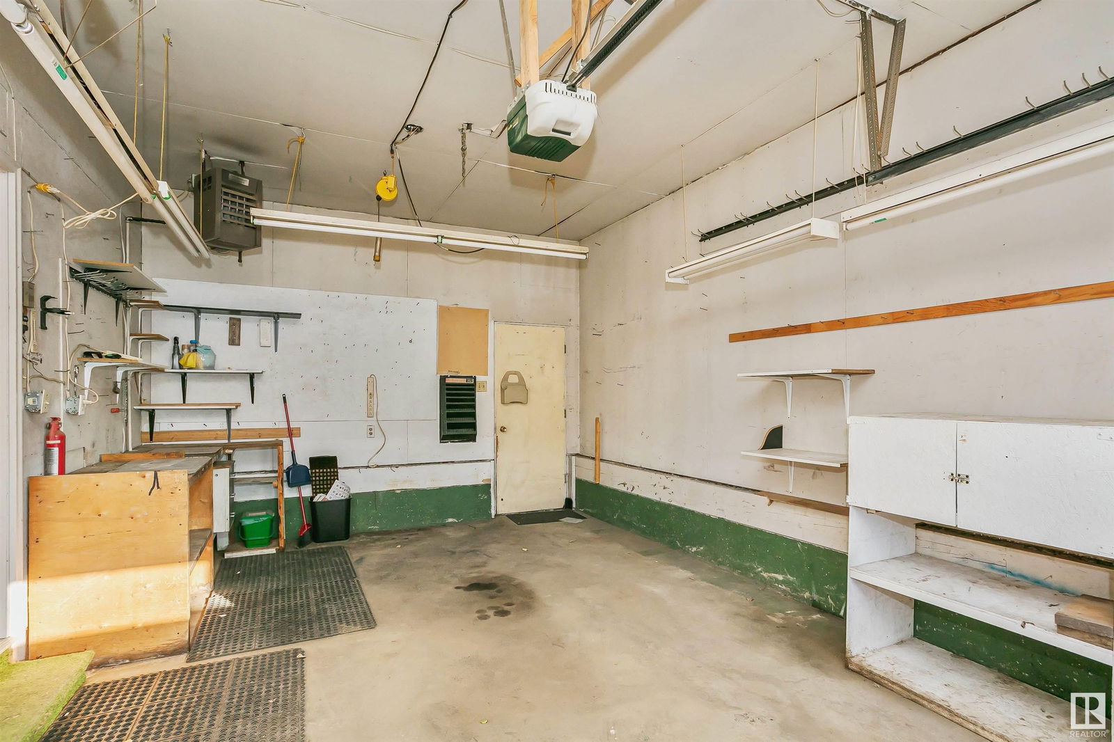 Listing Image 78