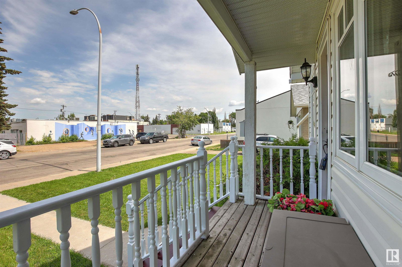 Listing Image 15