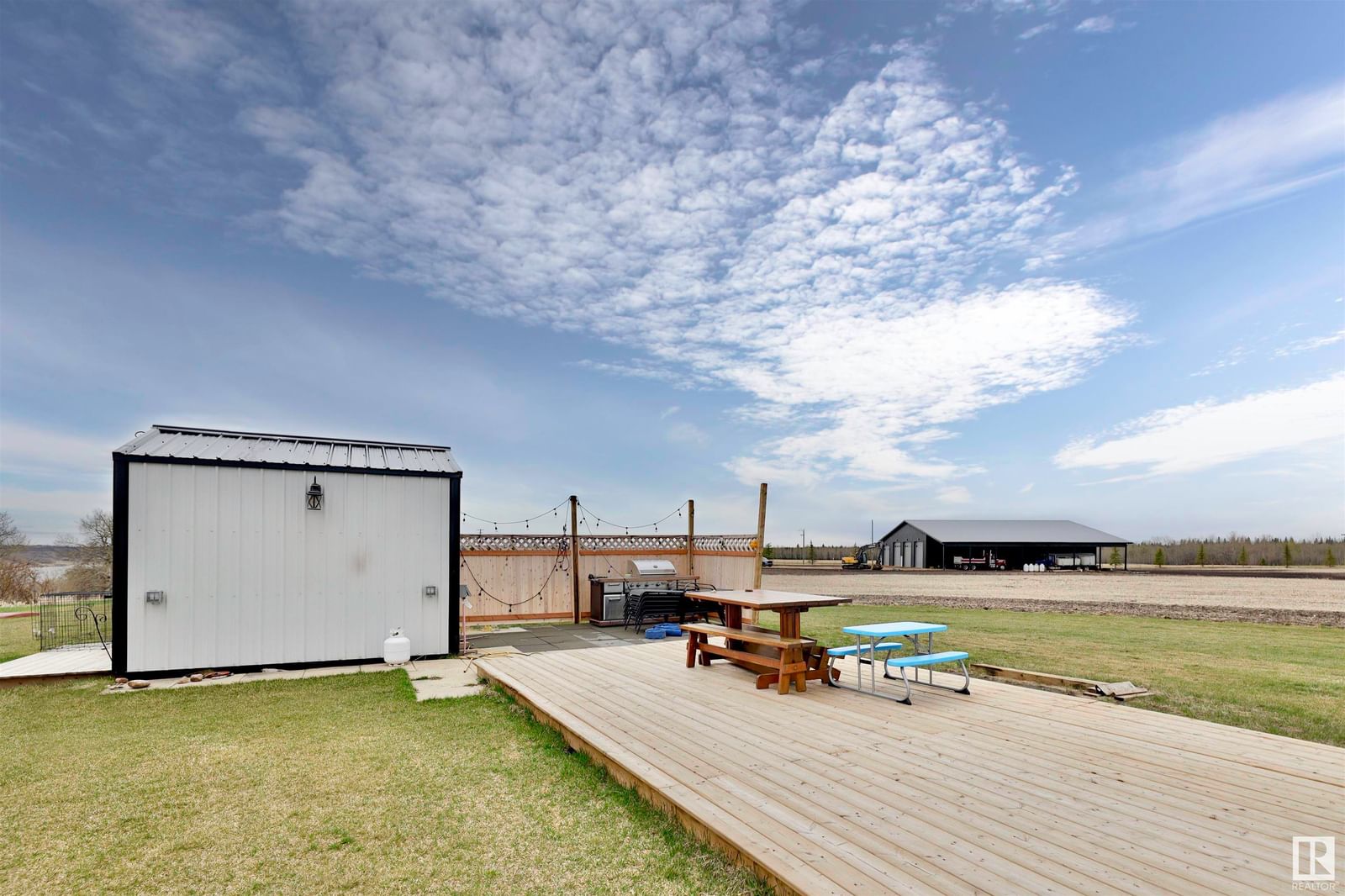 Listing Image 24