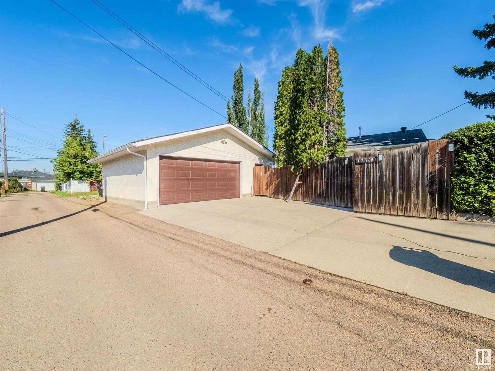 Listing Image 53