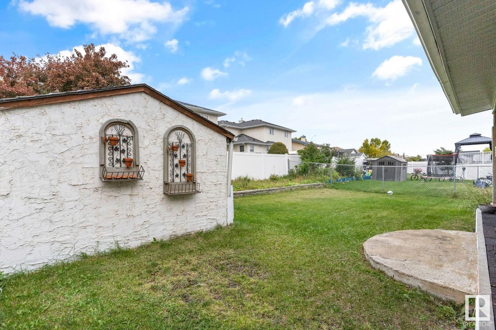Listing Image 29