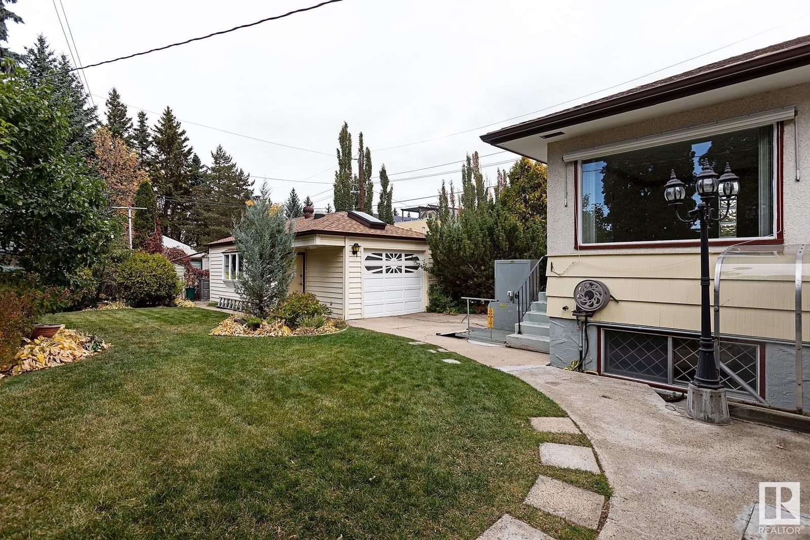 Listing Image 49