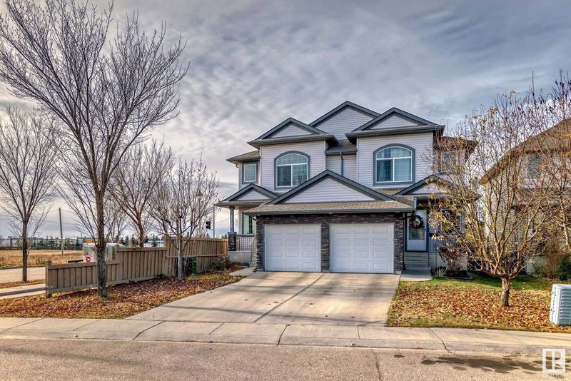 15704 95 Street, Edmonton, Alberta (MLS E4412663)