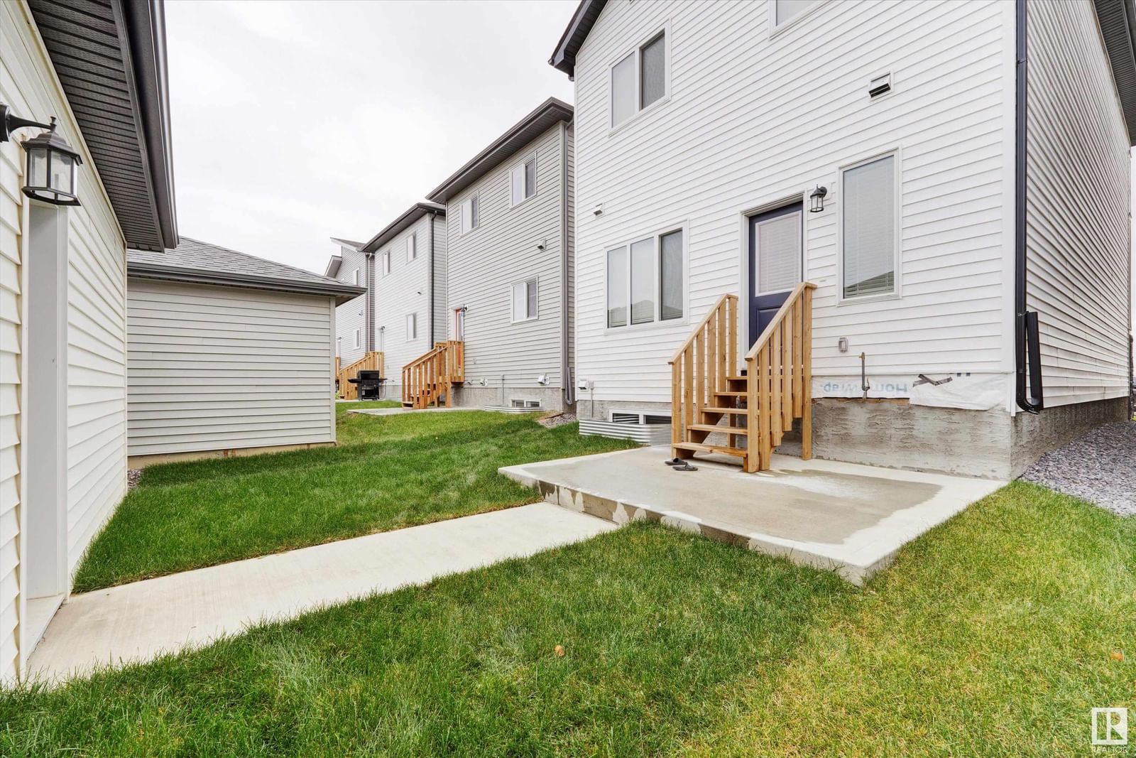Listing Image 29