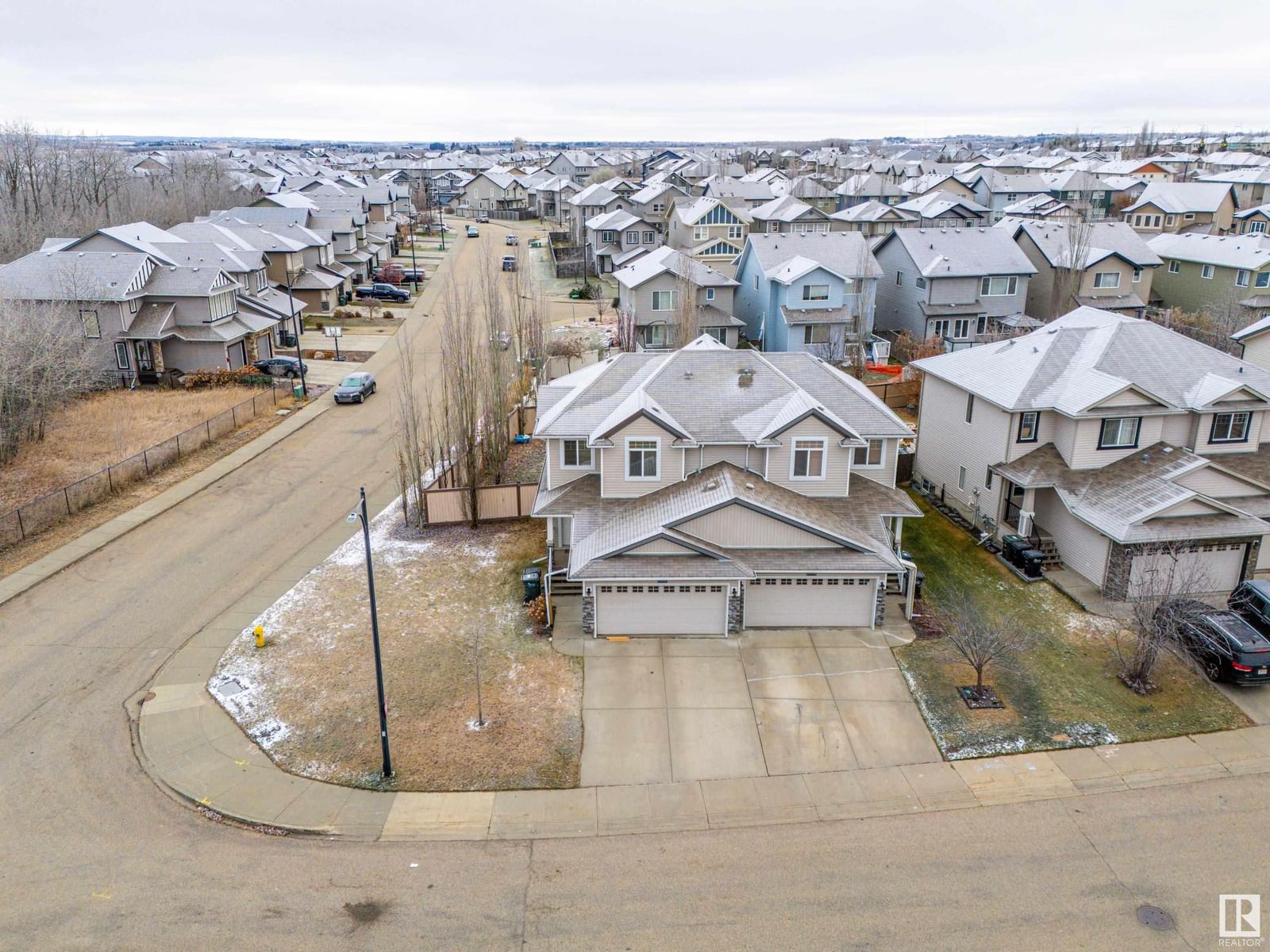 Listing Image 44
