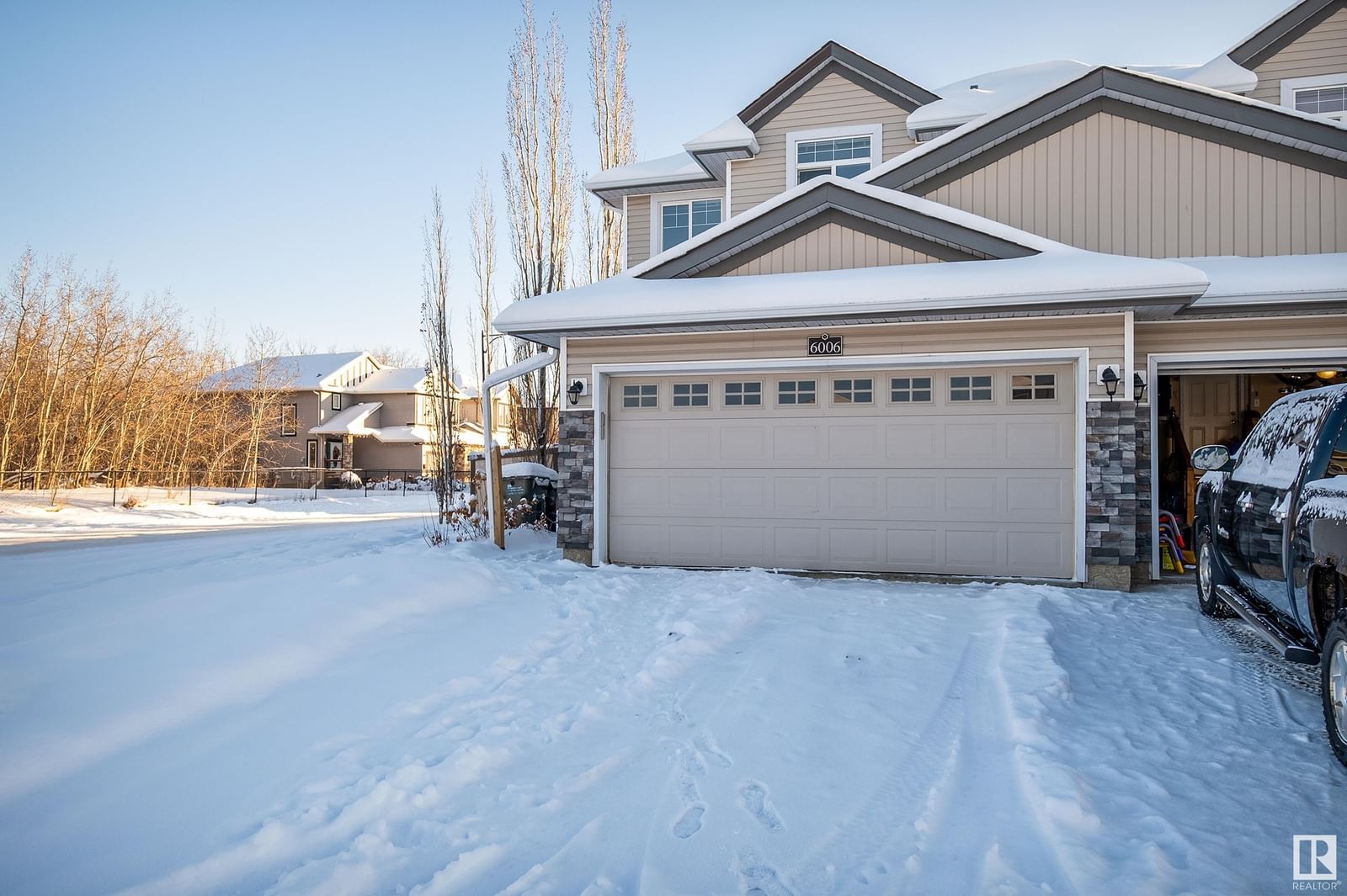 Listing Image 52