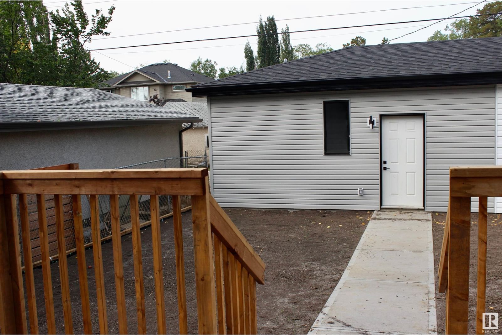 Listing Image 38