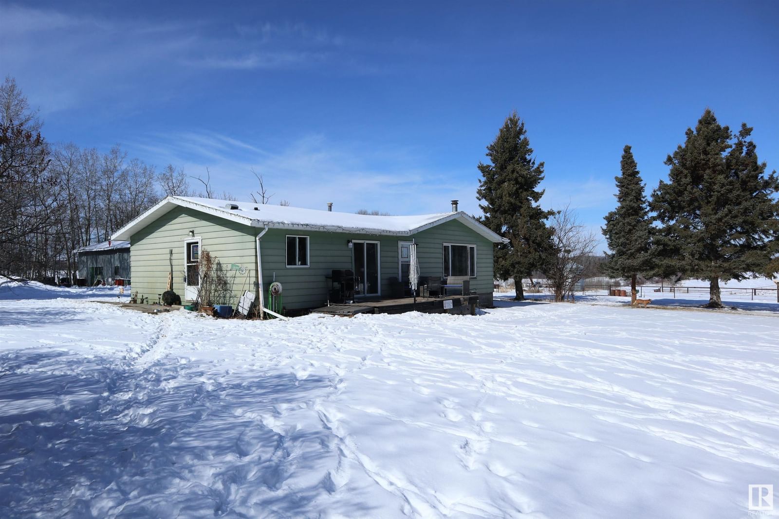 Listing Image 1