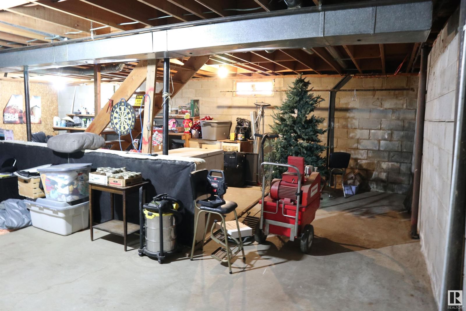 Listing Image 27