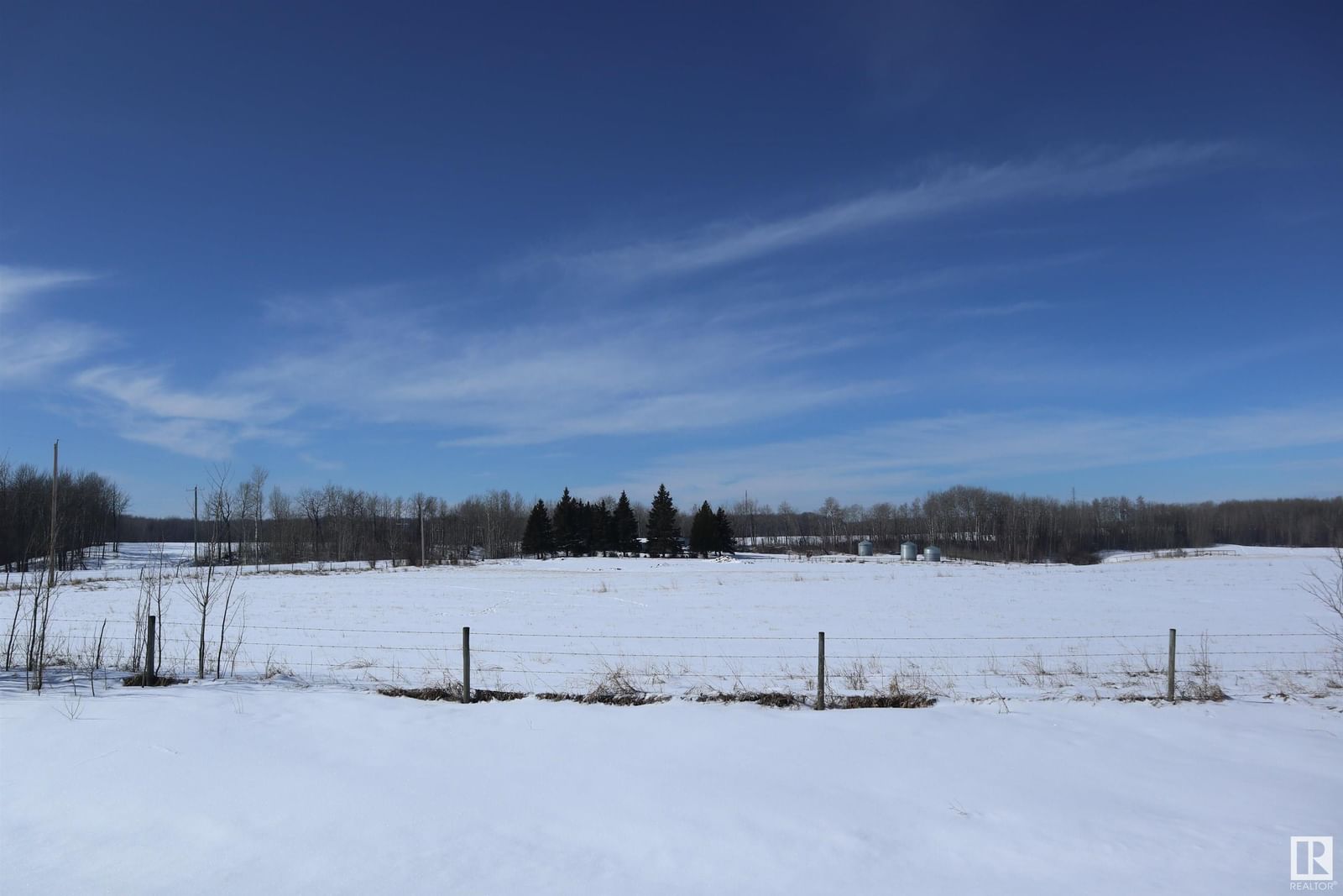 Listing Image 46
