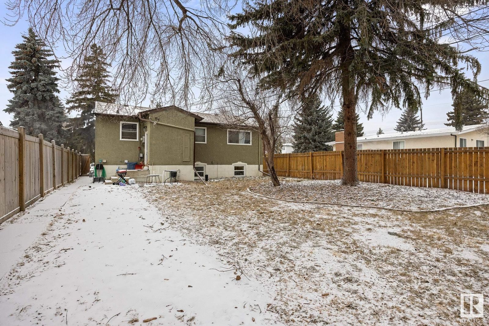 Listing Image 27