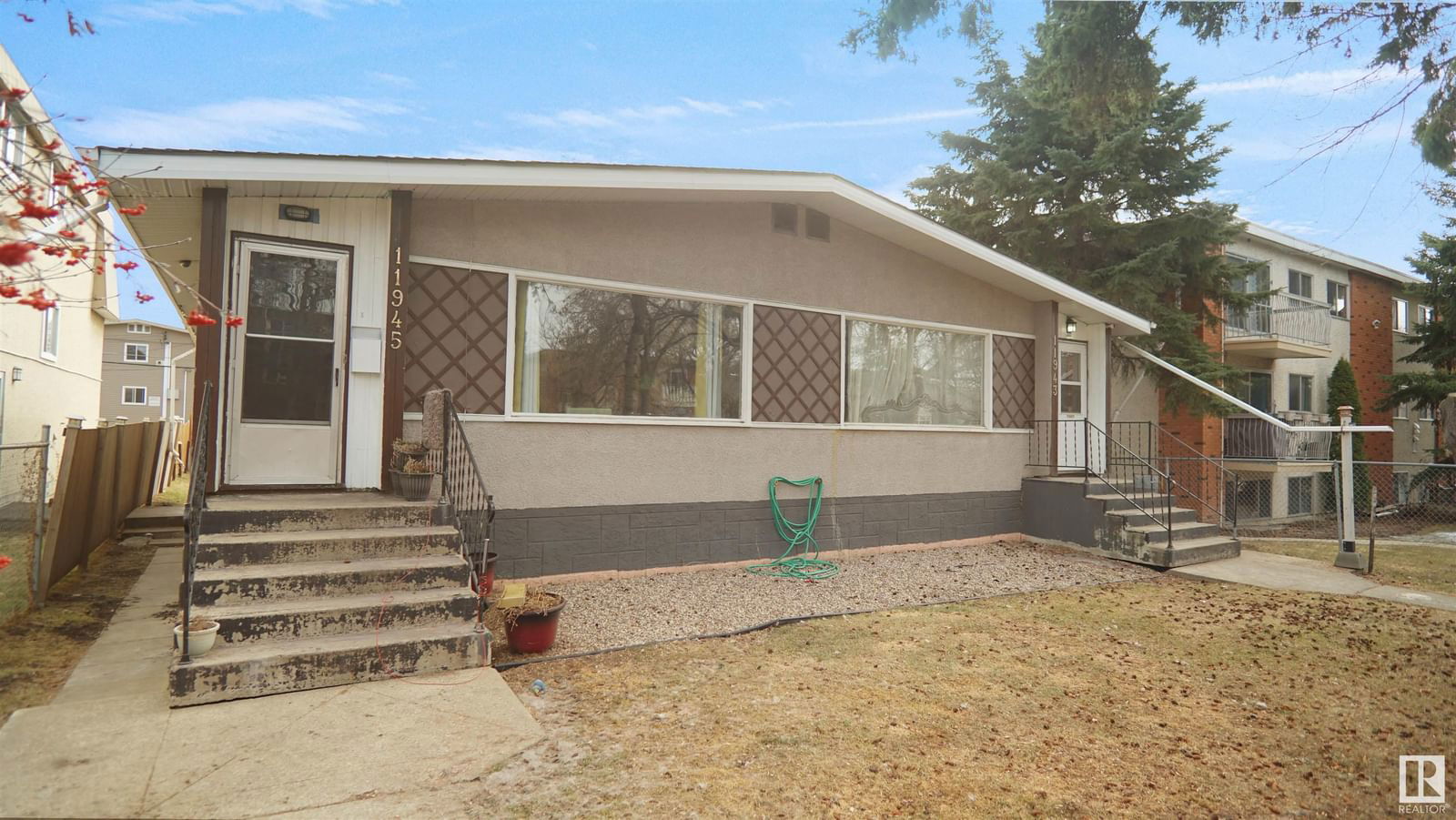 Listing Image 0