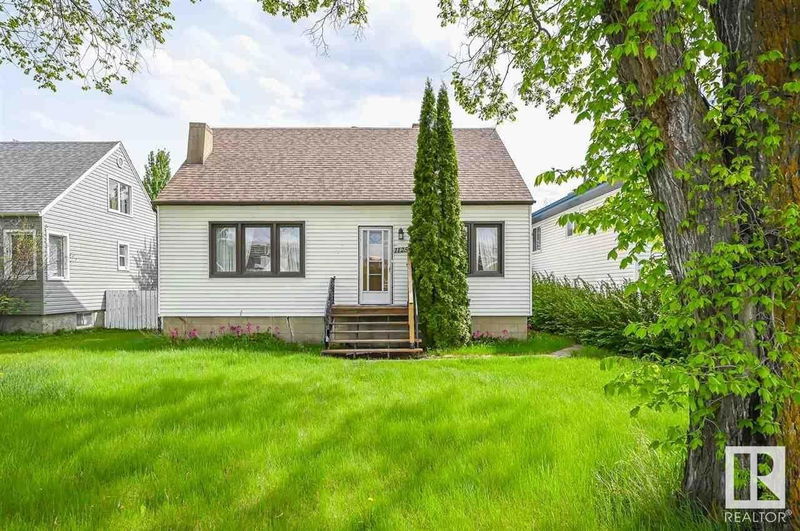 11251 76 Avenue, Edmonton, Alberta