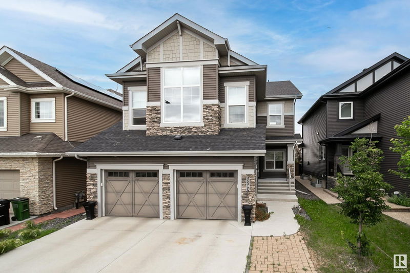 3203 Winspear Crescent, Edmonton, Alberta
