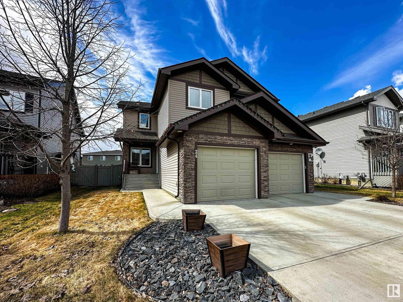 24 Red Tail Way, St. Albert, Alberta